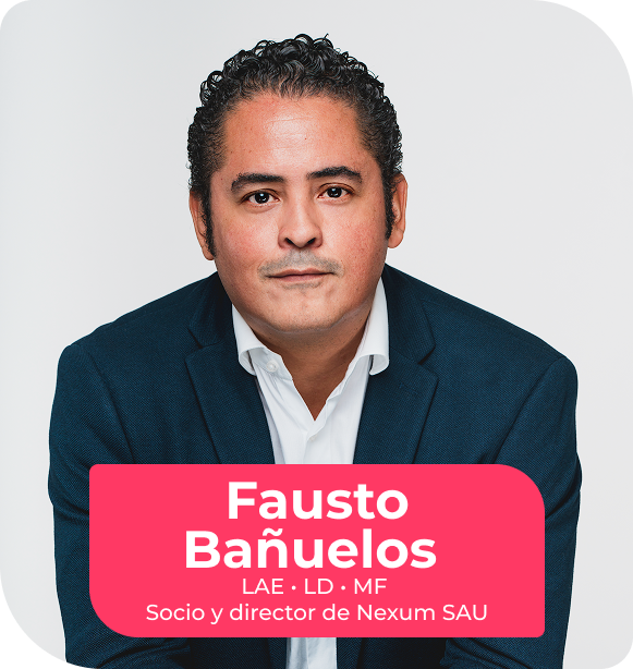 Fausto Bañuelos, instructor del curso